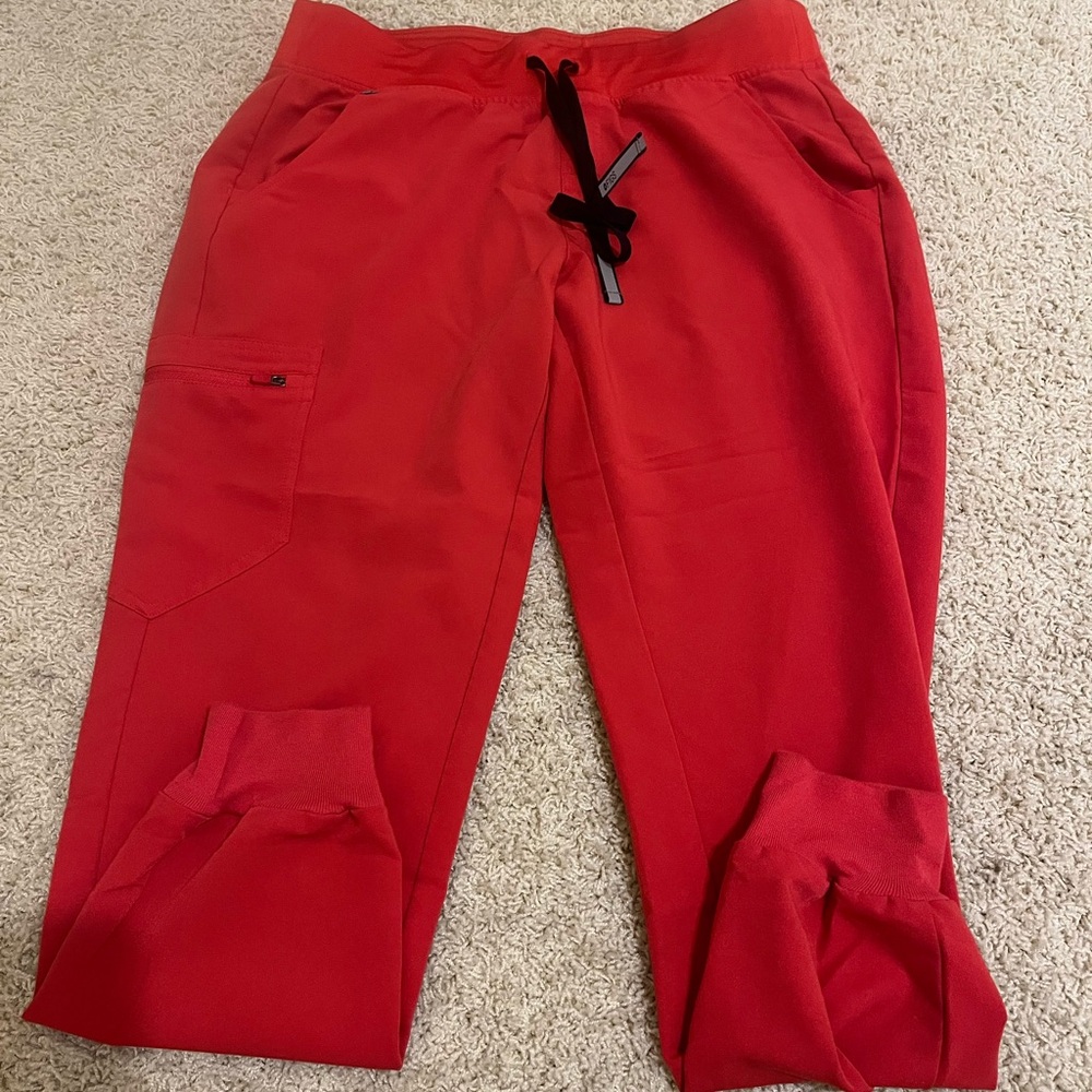 Figs Jogger Scrubs